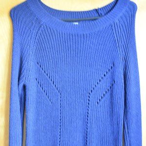 dark blue long sleeve sweater